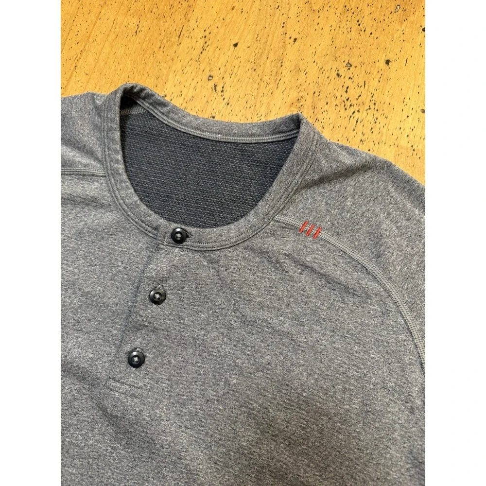 Lululemon Xl Metal Vent Tech Henley Long Sleeve Gray Performance Shirt Men's